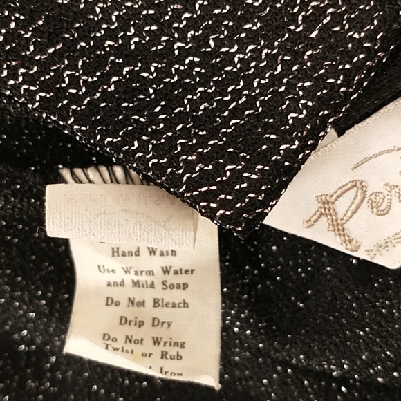 Silver Lame on Black Vintage Skirt & Top 70s 80's Metallic Knit Fun & USA Made - Picture 5 of 8